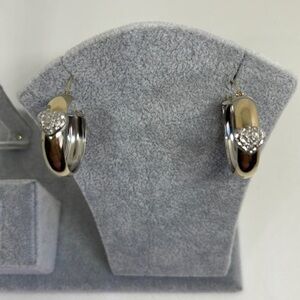 14k real gold hoops ‎and 925 inside the hoops